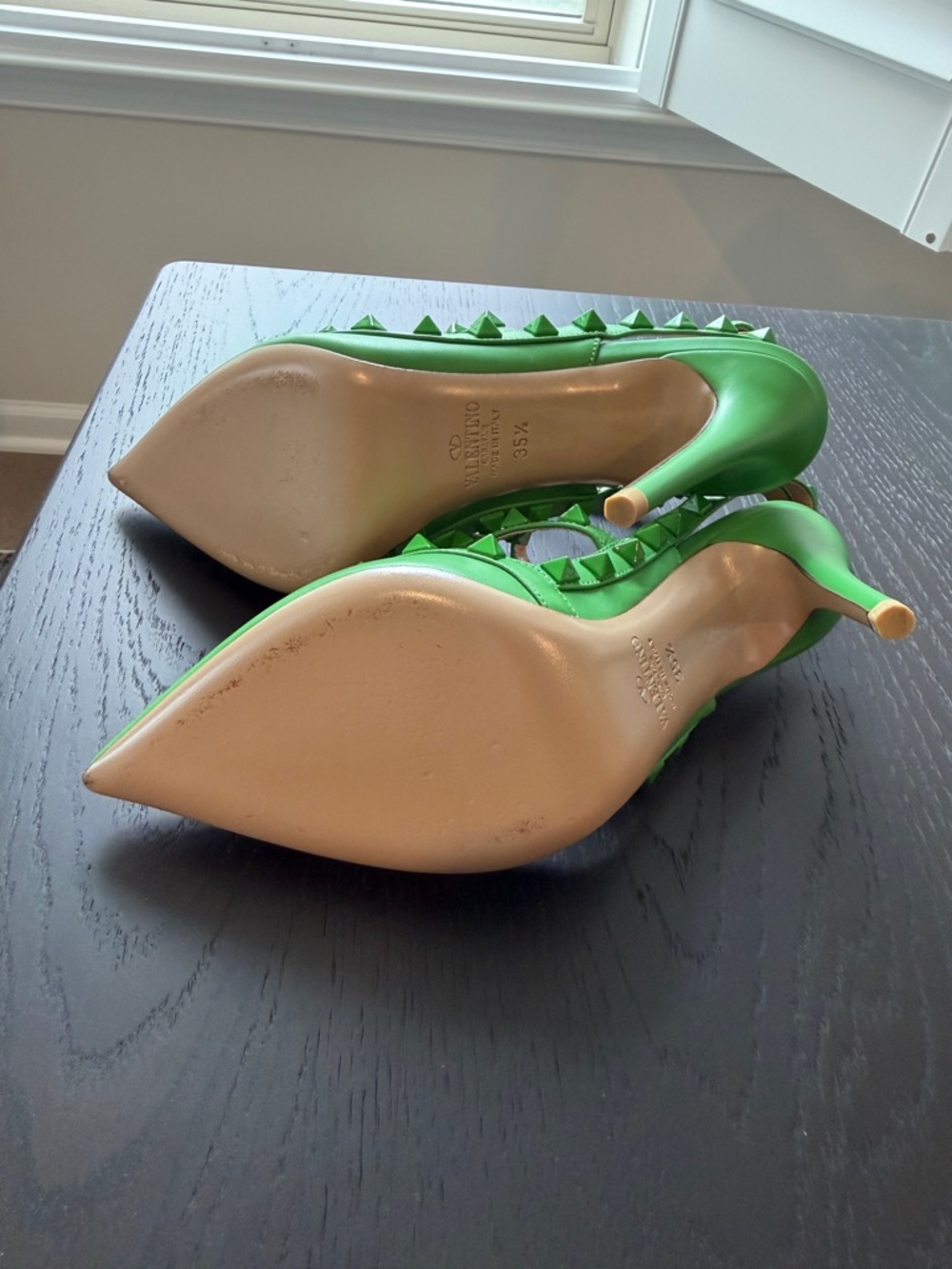 Valentino Garavani Green Rockstud Caged 100mm Pump - Picture 2 of 7